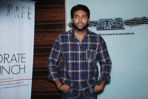 CLICK THE ABOVE ARROW TO  ZOOM THE IMAGE