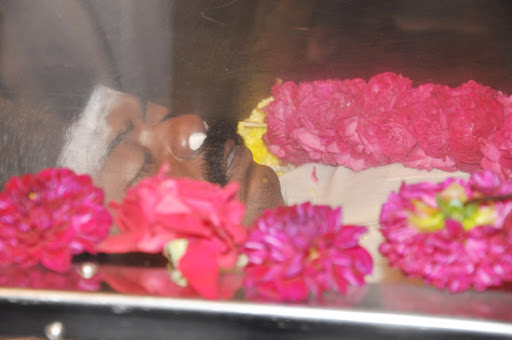 CLICK THE ABOVE ARROW TO  ZOOM THE IMAGE