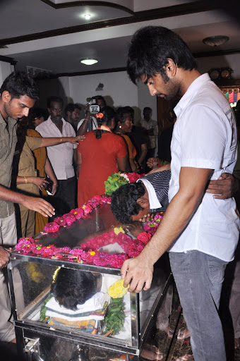 CLICK THE ABOVE ARROW TO  ZOOM THE IMAGE