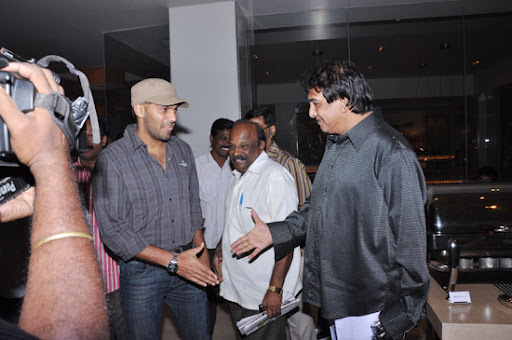 CLICK THE ABOVE ARROW TO  ZOOM THE IMAGE