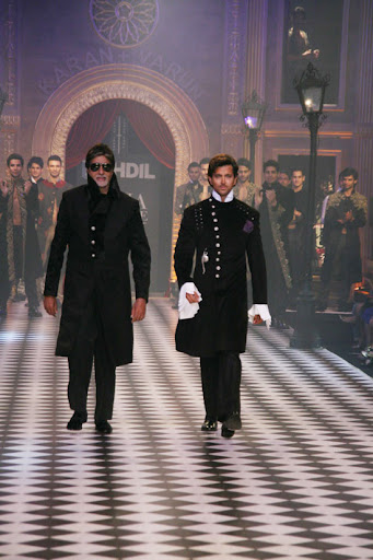 CLICK THE ABOVE ARROW TO  ZOOM THE IMAGE