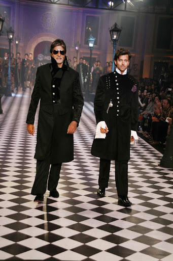 CLICK THE ABOVE ARROW TO  ZOOM THE IMAGE