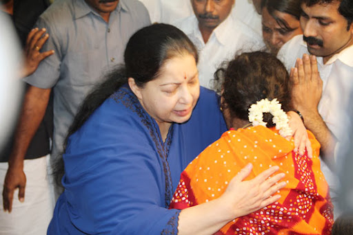 CLICK THE ABOVE ARROW TO  ZOOM THE IMAGE