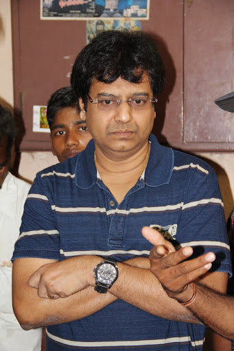 CLICK THE ABOVE ARROW TO  ZOOM THE IMAGE