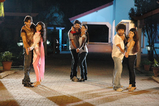 CLICK THE ABOVE ARROW TO  ZOOM THE IMAGE