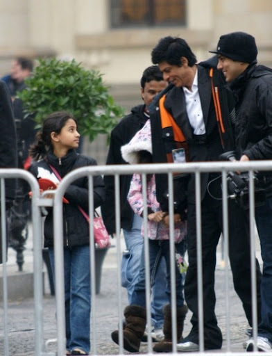 CLICK THE ABOVE ARROW TO  ZOOM THE IMAGE