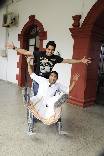 CLICK THE ABOVE ARROW TO  ZOOM THE IMAGE