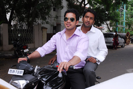 CLICK THE ABOVE ARROW TO  ZOOM THE IMAGE