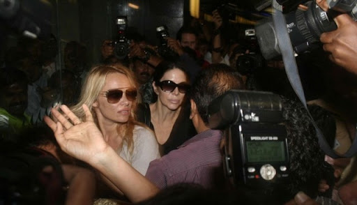 CLICK THE ABOVE ARROW TO  ZOOM THE IMAGE