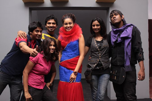 CLICK THE ABOVE ARROW TO  ZOOM THE IMAGE