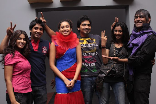 CLICK THE ABOVE ARROW TO  ZOOM THE IMAGE