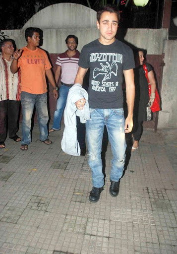 CLICK THE ABOVE ARROW TO  ZOOM THE IMAGE