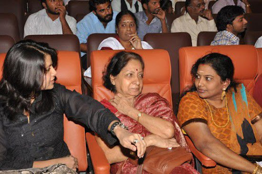 CLICK THE ABOVE ARROW TO  ZOOM THE IMAGE