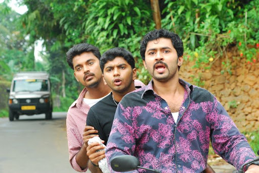 CLICK THE ABOVE ARROW TO  ZOOM THE IMAGE