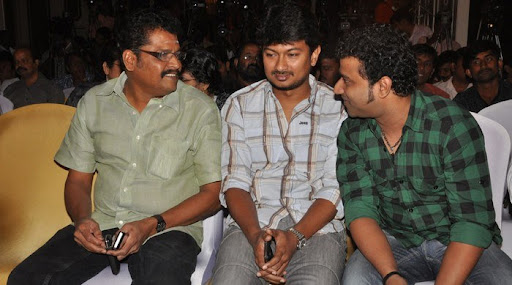 CLICK THE ABOVE ARROW TO  ZOOM THE IMAGE