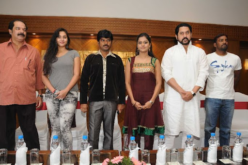 CLICK THE ABOVE ARROW TO  ZOOM THE IMAGE