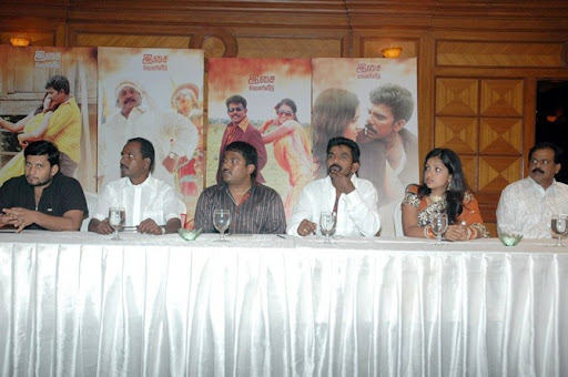 CLICK THE ABOVE ARROW TO  ZOOM THE IMAGE