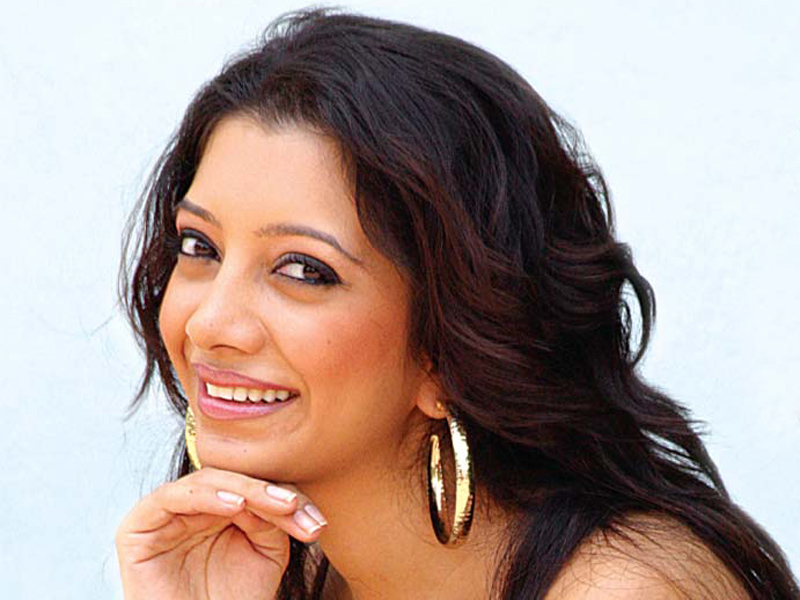 Sachini%20Ayendra.jpg