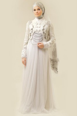 [muslim-bridal-dress-2011-white[3].jpg]