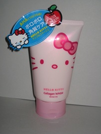 Rosette-Hello-Kitty-Collagen-Wash-1