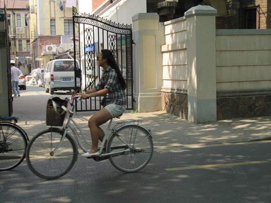 Shanghai Cycle Chic