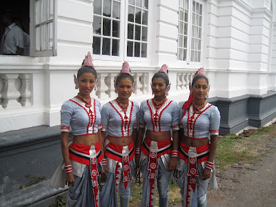 Sri Lankan Dancers