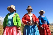 [09.025]_Lago_Titicaca_Uros_Suchi_Maya