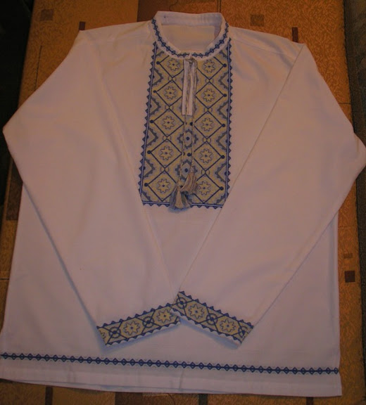 Перша вишиванка 