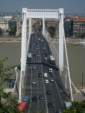 Puente Erzsébet, Budapest