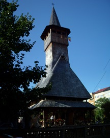 iglesia de madera en Baia Mare