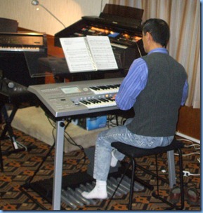 Takashi Iida (Taka) playing his magnificent Yamaha Electone D-Deck which he has recently purchased direct from Japan