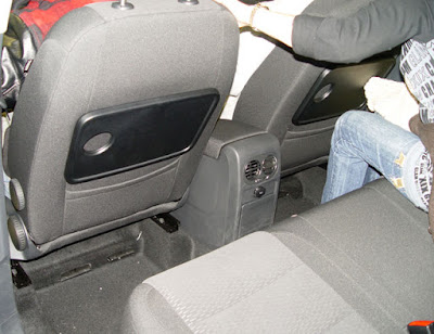 [Event] 2010台北車展現場記實：Volkswagen、Land Rover、M.Benz篇 - 阿祥的網路筆記本