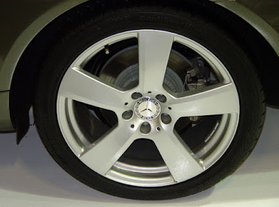 [Event] 2010台北車展現場記實：Volkswagen、Land Rover、M.Benz篇 - 阿祥的網路筆記本