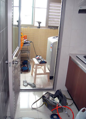 [Home] 新居家具進場之二：餐桌椅/書櫃/櫥櫃…外加熱水器！ - 阿祥的網路筆記本