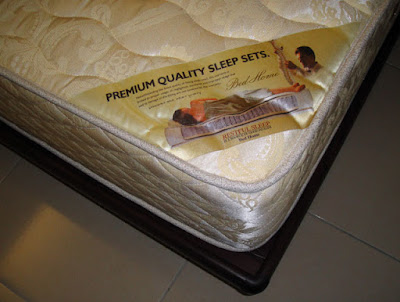 [Home] 新居家具進場之一：沙發 & 床組 - 阿祥的網路筆記本