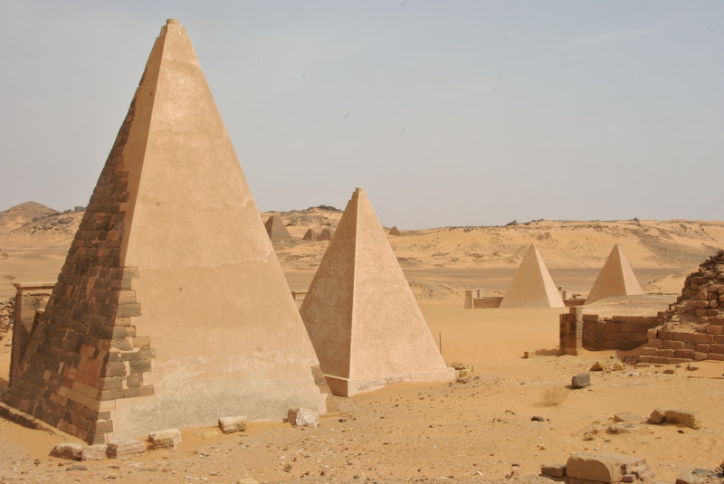 meroe pyramids in Sudan
