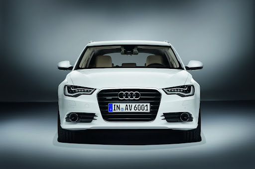 2012-Audi-A6-Avant-06.JPG
