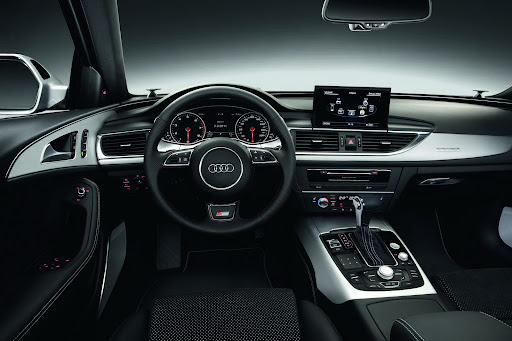 2012-Audi-A6-Avant-17.JPG