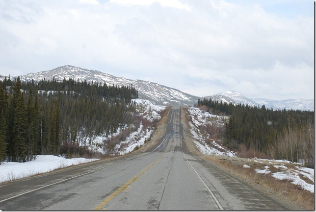 04-24-09  B Alaskan Highway - Yukon 002