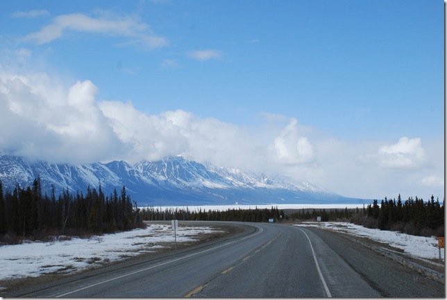 04-24-09  B Alaskan Highway - Yukon 143