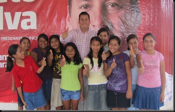 BETO CON NIÑAS