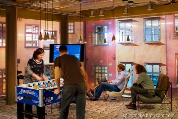 [google-office-photos-08[6].jpg]