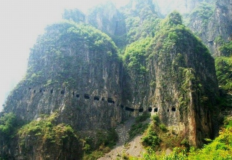 [Guoliang Tunnel[2].jpg]
