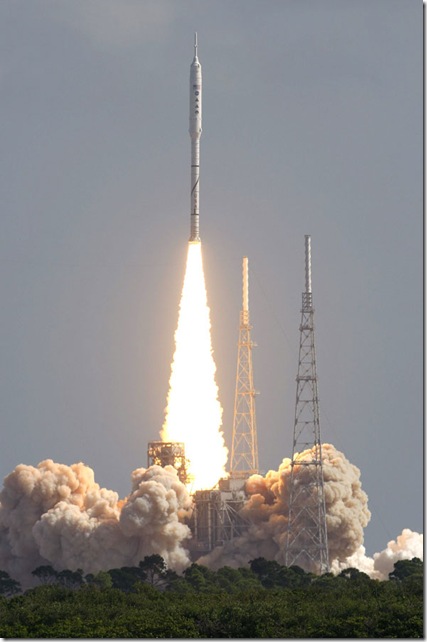 Imagem 1: Lançamento do foguete de testes Ares I-X foi um sucesso!