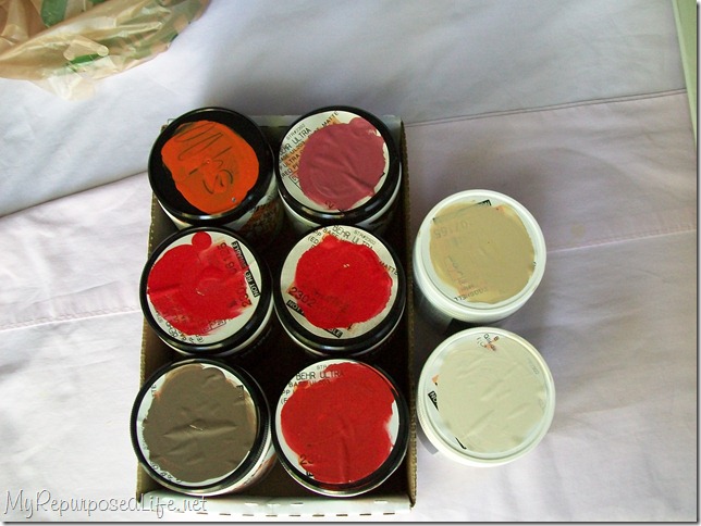 sample paint containers