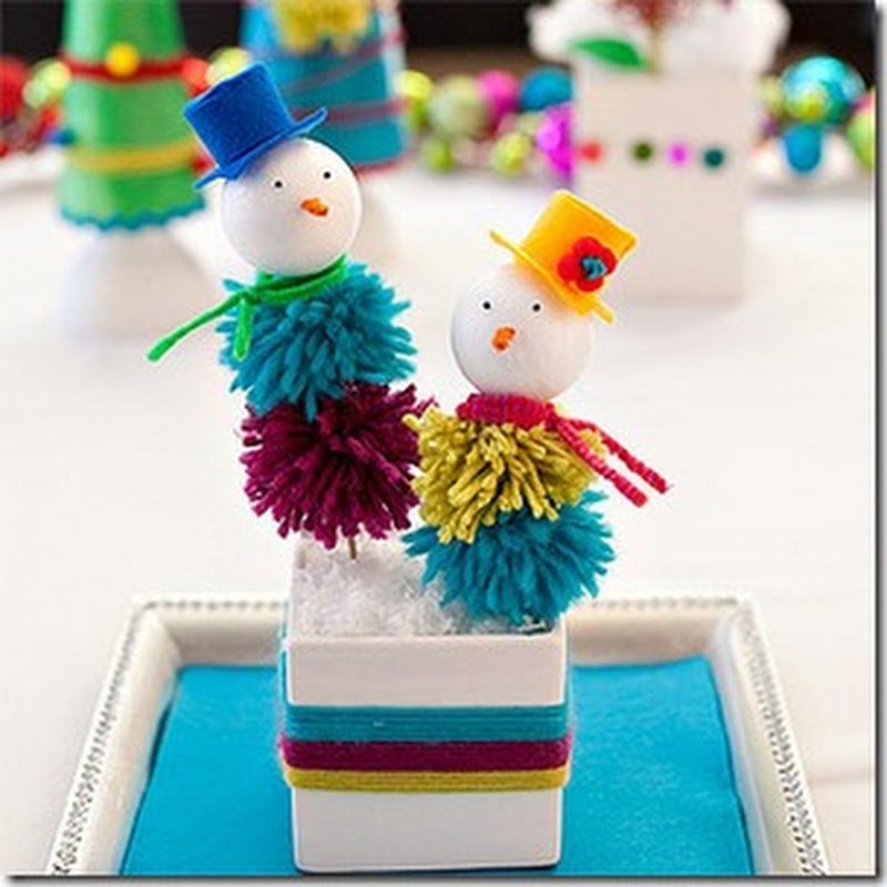 Manualidades navidad para niños: muñecos de nieve hechos con pompones