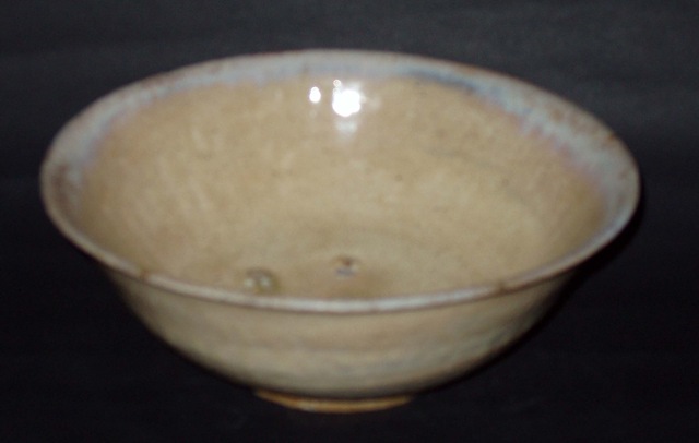 [t44 bowl everted plain plgrn glaze 20.7x8cm sukho 14-15c[5].jpg]