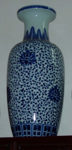 [cbw27 vase cylindrical floral ching s400[2].jpg]