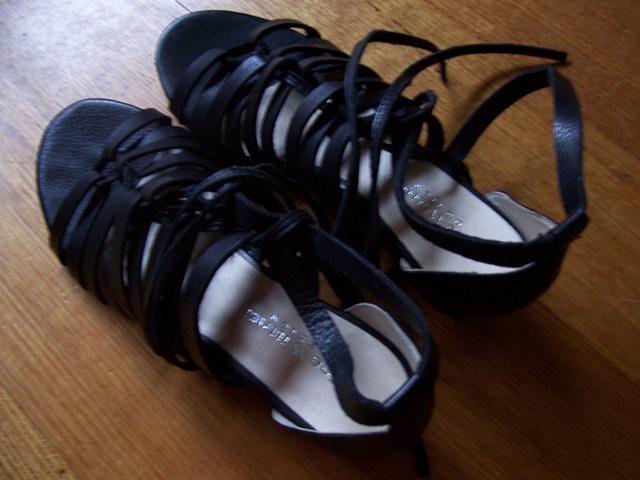 sandals 002