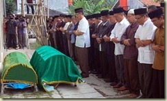Ahmadiyah funeral